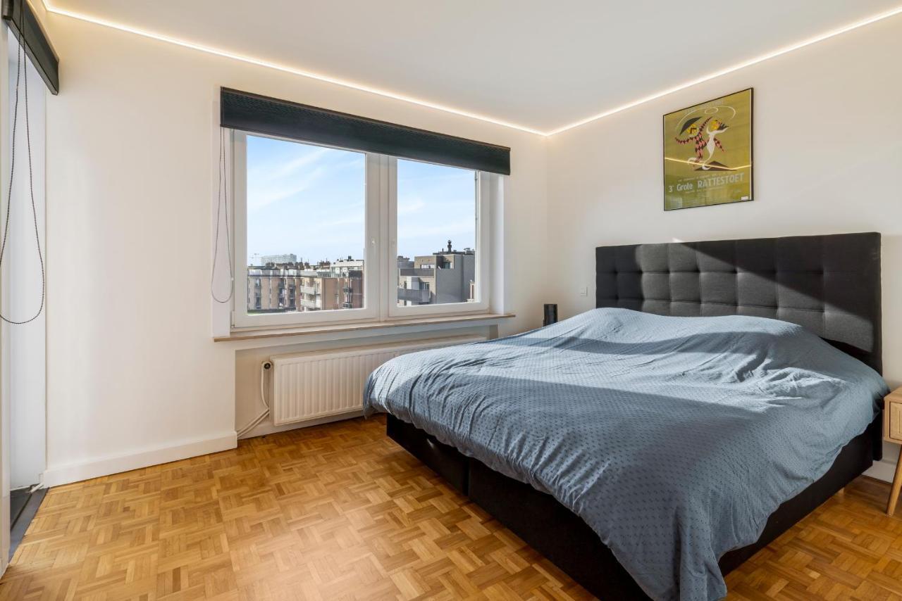Appartement Fantastically Located Modern With Garage Available