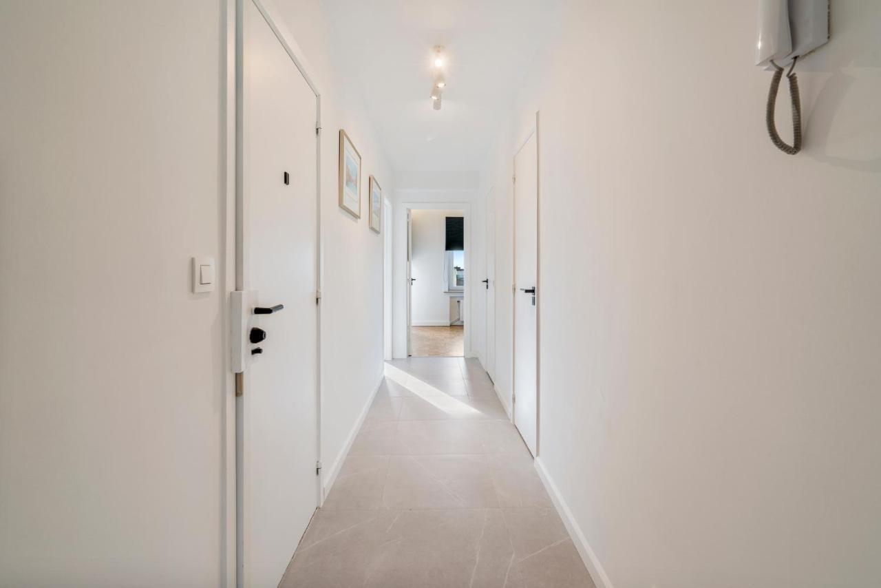 Fantastically Located Modern With Garage Available